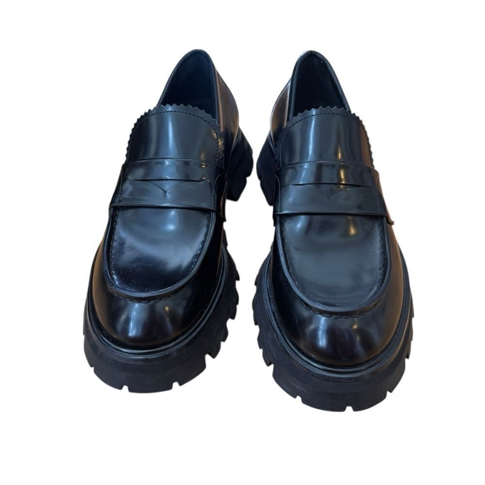Alexander McQueen Black Leather Wander Loafers Sizeโ36.5